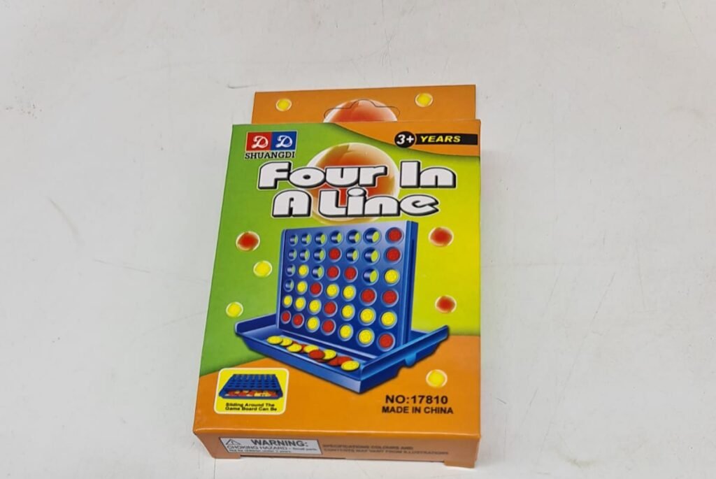 ארבע בשורה קטן